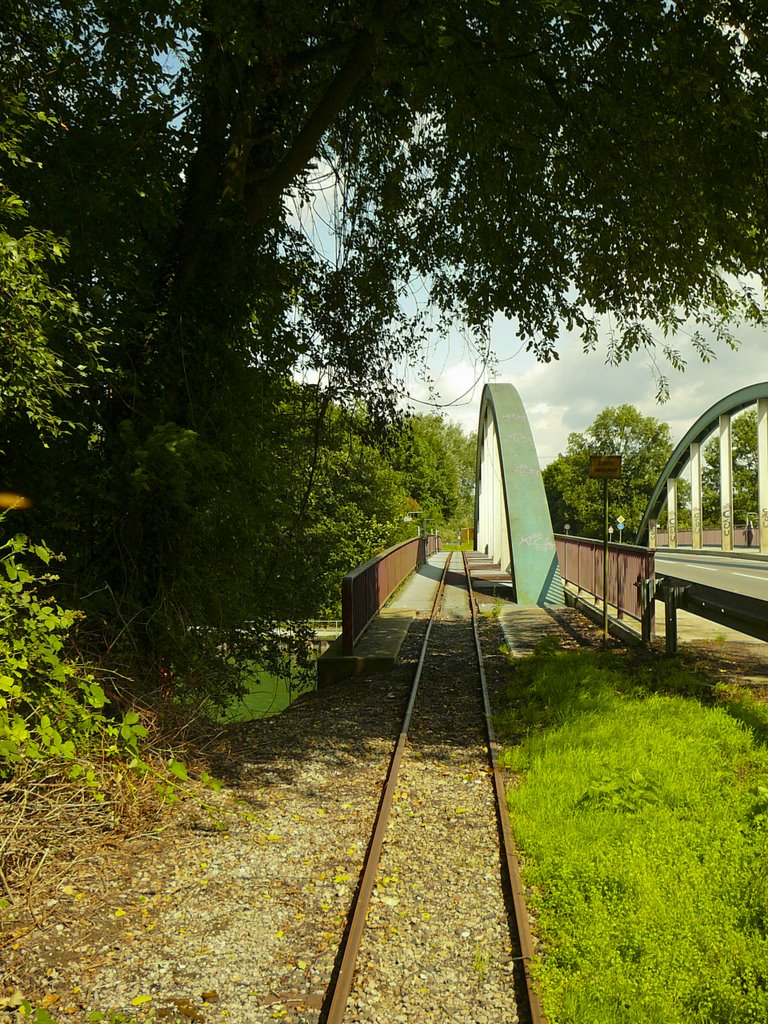 {©RH} Blick auf die Kanalbrücke by Reinhard H.