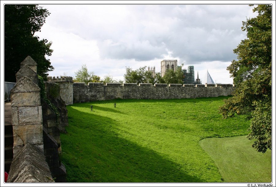 City wall by Rens Verkade