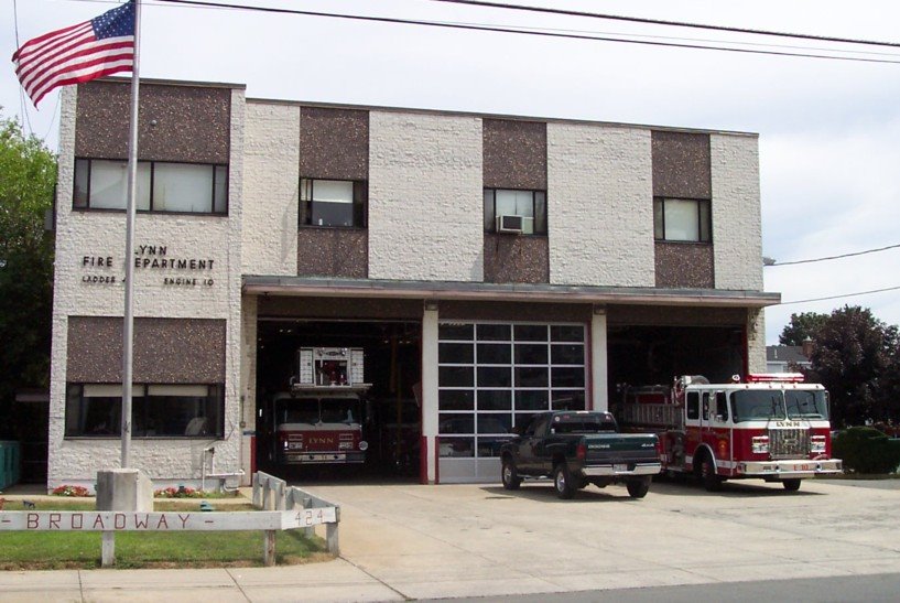 Lynn Fire Station 10 by massfiretrucks.com