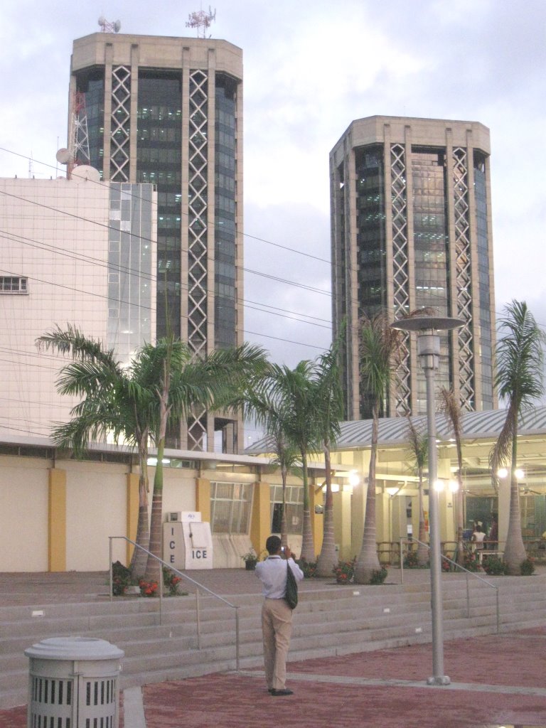 Central Bank of Trinidad & Tobago by ericknike