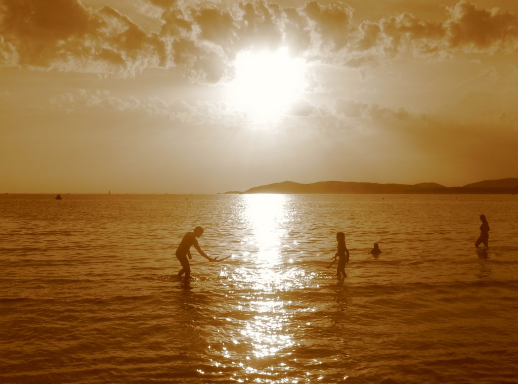 Alghero - Spiaggia di Maria Pia - Sardegna by giacomofresi