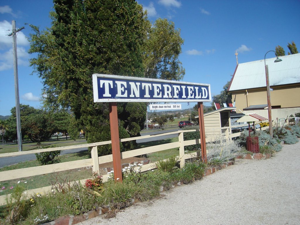 Station Sign. Tenterfield Rail Museum by Lobster1