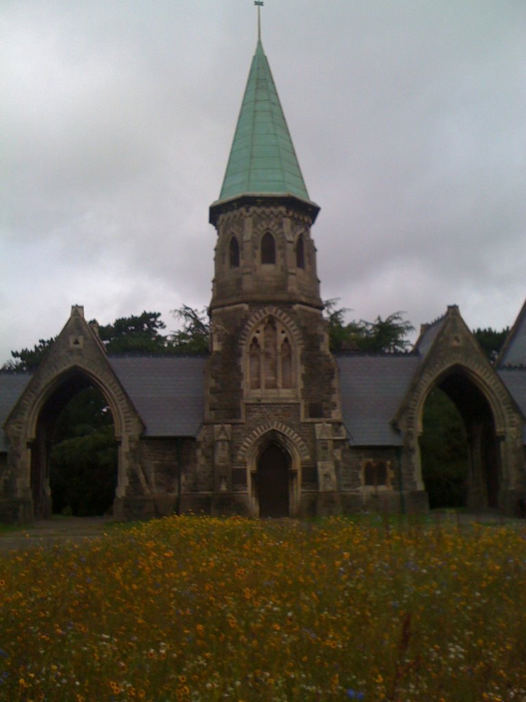 Cathays Cemetary, Cardiff by PaulF