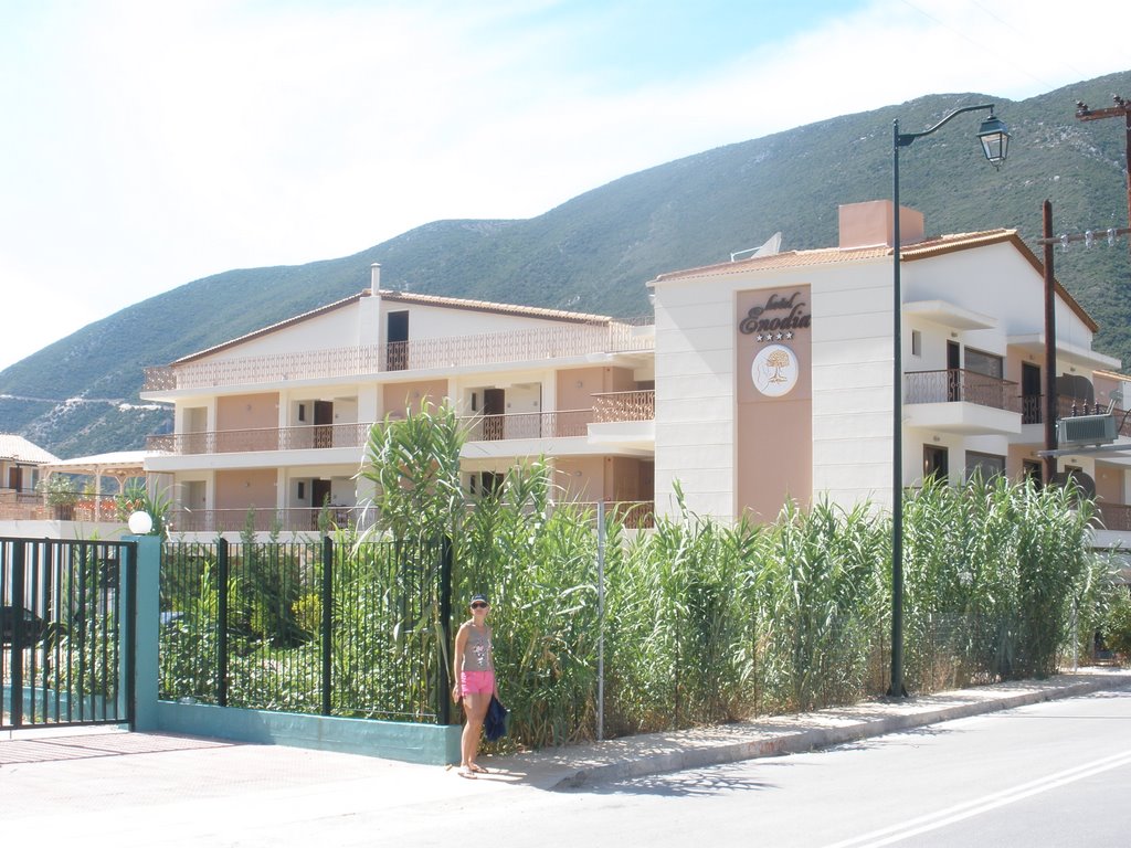 Enodia Hotel, Vasiliki, Lefkada by kukusya