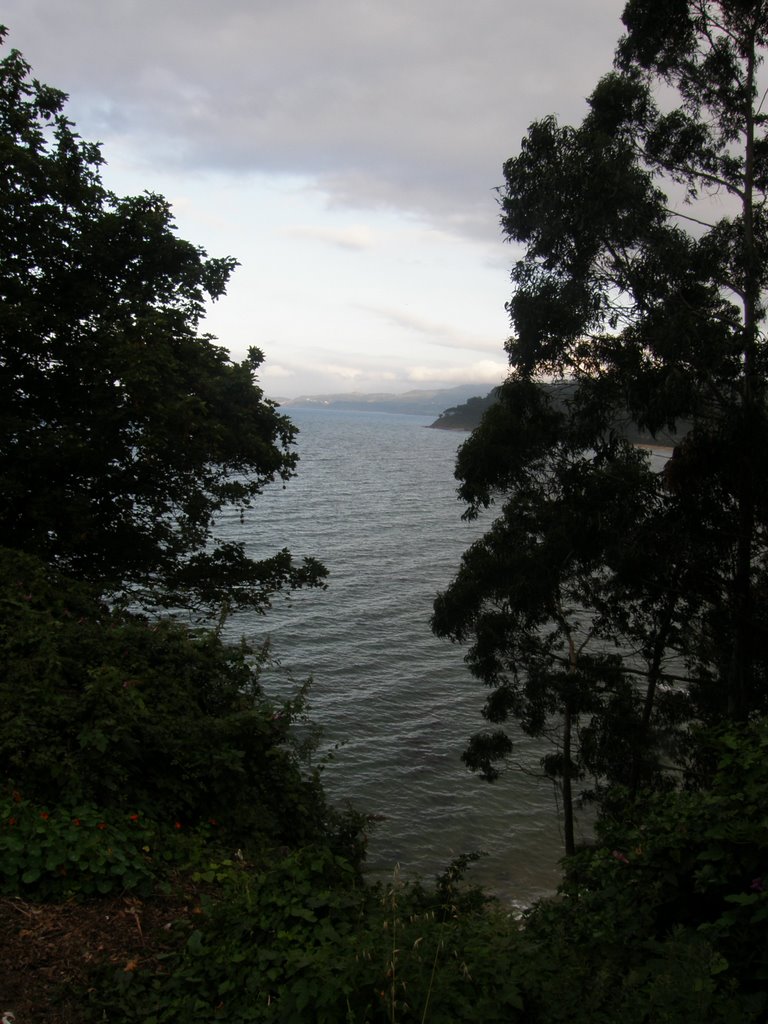 Mar Cantábricu vistu dende Llastres by Luís Seixas