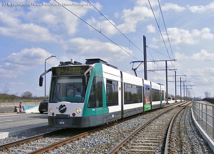 Combino 406 auf der Humboldtbrücke by potstram