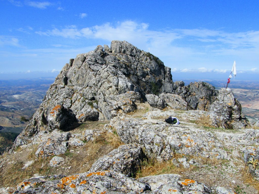 Pico del peñón de Algámitas by Miguel Ángel Mato