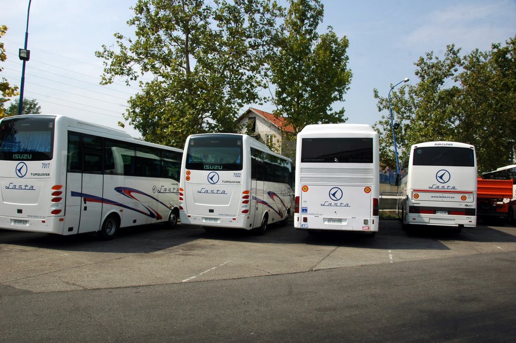 Autobusi Laste, Beograd by Teča sa Dunava