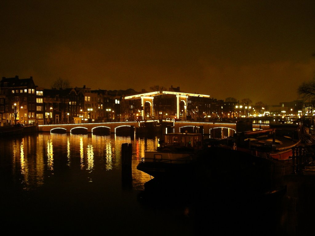 De Magere Brug by ronald martens