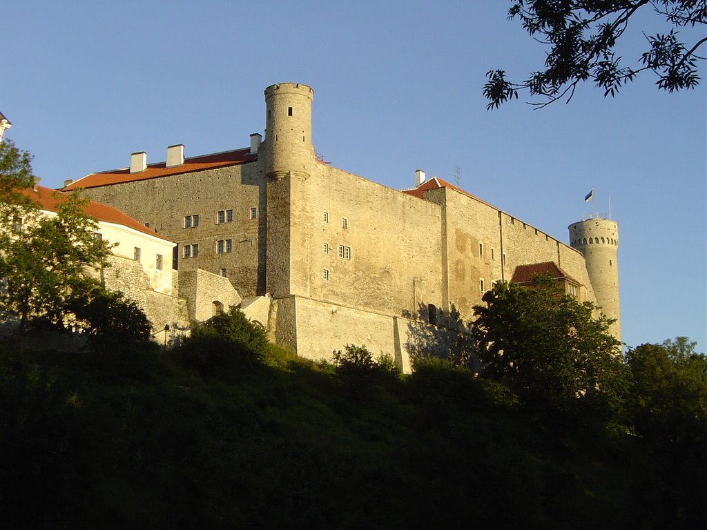 Tallinn Fortress by Colin Pitman