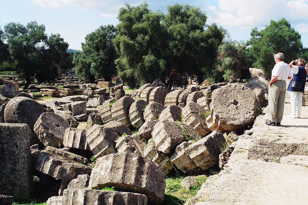 Sliced Columns of temple of Zeus by AlexMatos