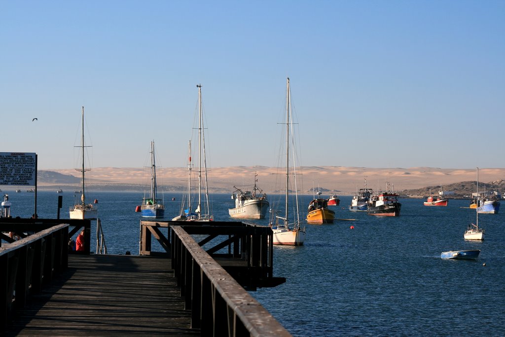 Luderitz harbour by nosala