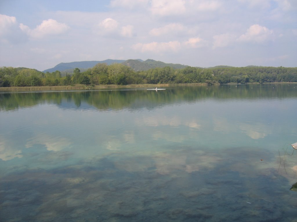 Estany de Banyoles by A.R.G.