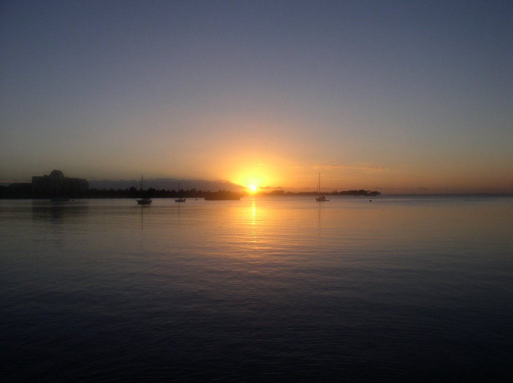 Sunset at Apia Harbor, Apia, Samoa by HolgerHw