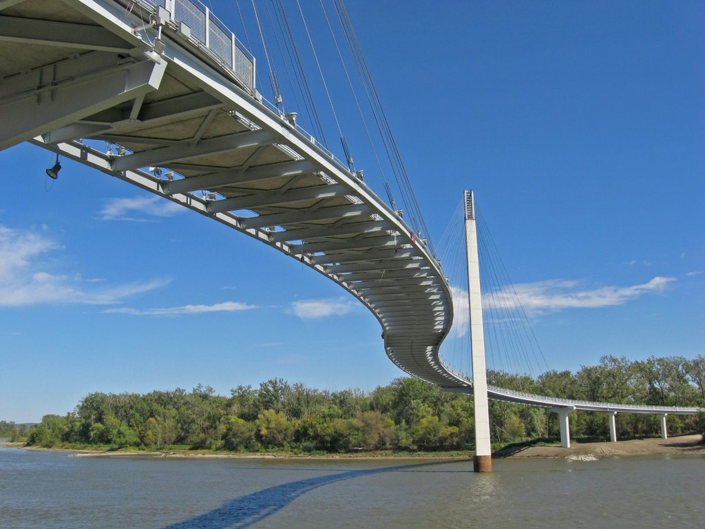 Bob Kerrey Pedestrian Bridge spanning the Missouri River between Downtown Omaha NE and Council Bluffs IA. by jiminomaha1