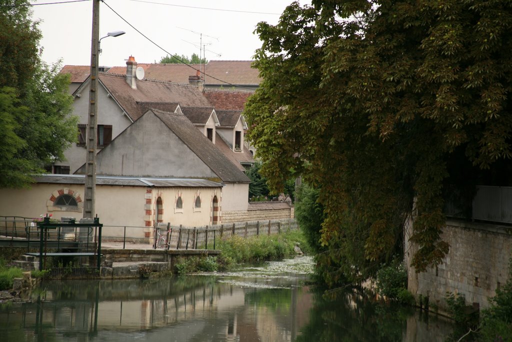 Clamecy, Nièvre, Bourgogne, France by Hans Sterkendries