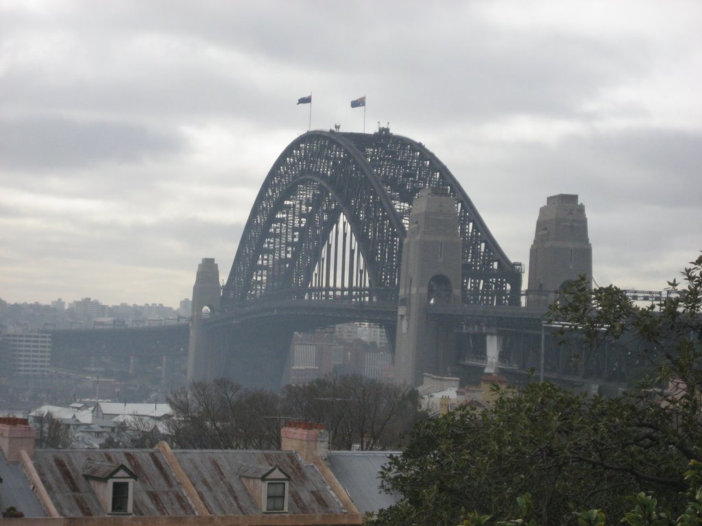 Sidney Harbour Bridge 15 - 7 - 2006 by Femepsa