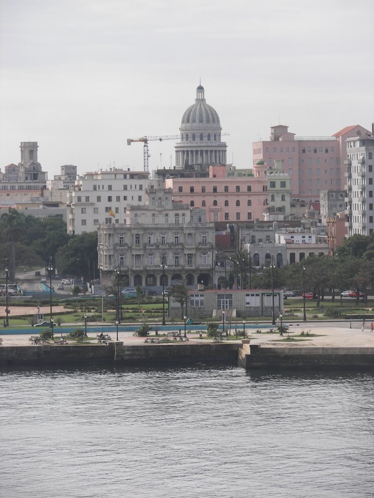 Havana desde El Morro by Fernando Justiniano