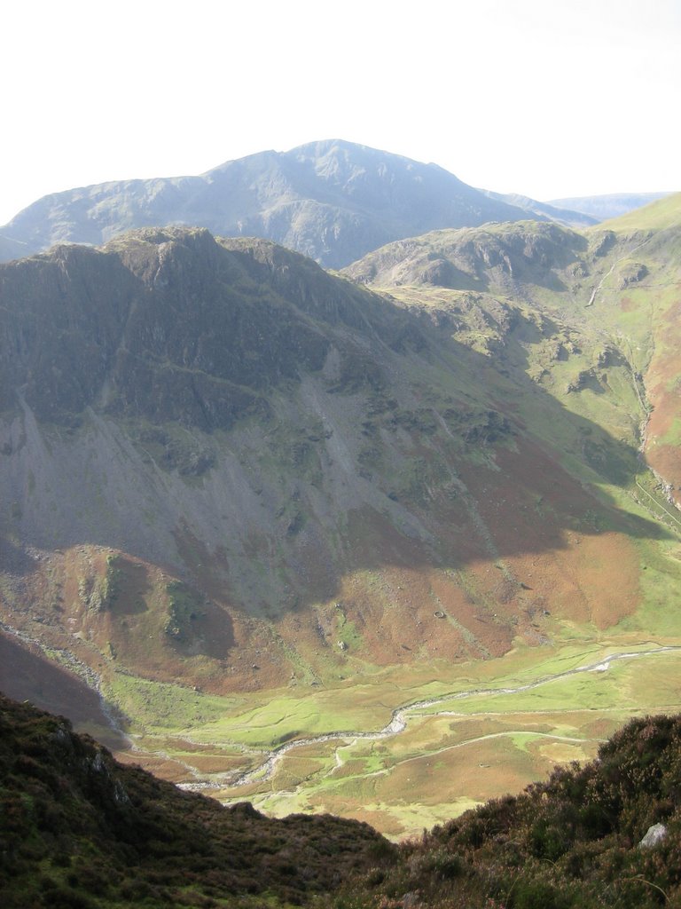 Honister Pass from Fleetwith Pike by Simonwp