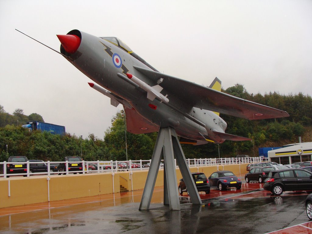 English Electric / BAC Lightning F.6 XS936 at Castle Motors/Castle Air by G Lokey