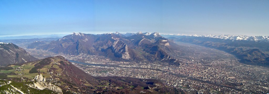 Grenoble capital des Alpes. by Fgaz