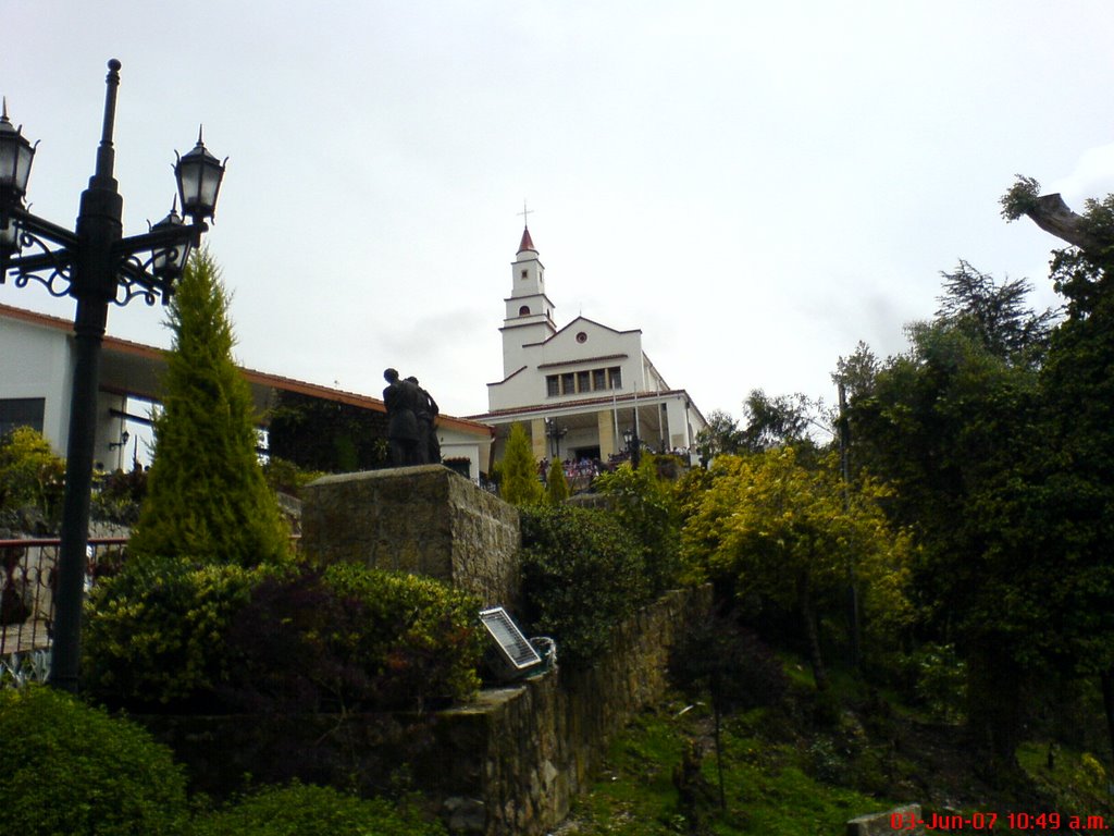 IGLESIA DE MONSERRATE by Jorge Alfredo Londoñ…