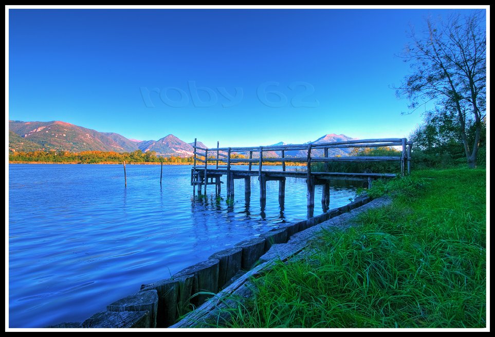 Lago di Alserio, pontile by roby62