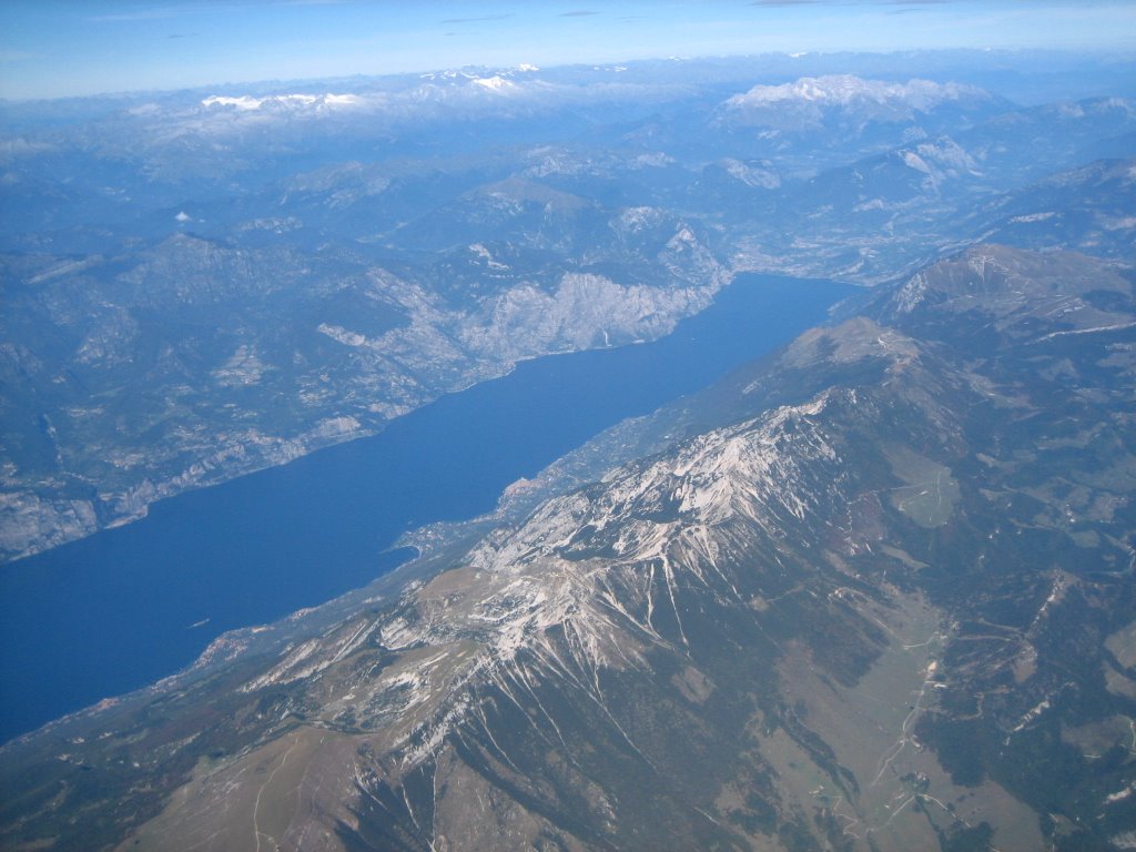 Lago di Garda from the air by Tanja Dr