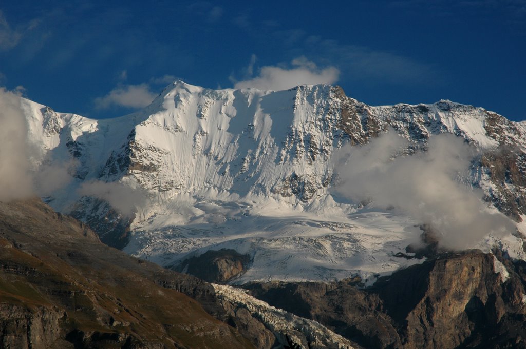 Mürren by Urs Baumgartner