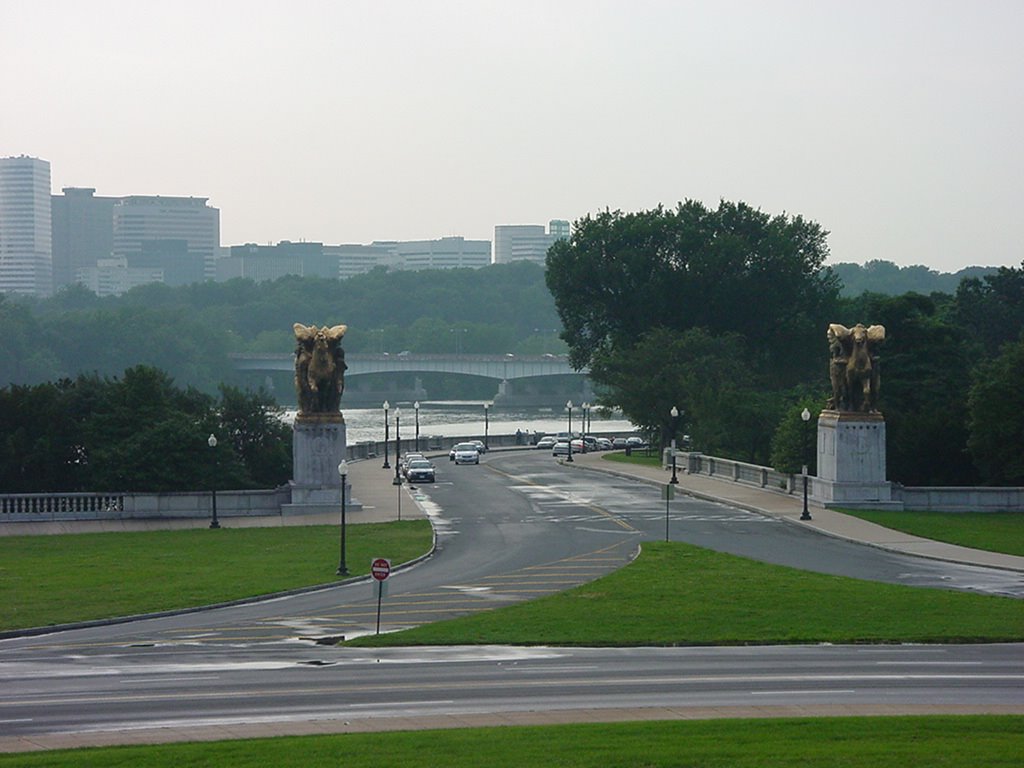 The Potomac by Alistair Cunningham