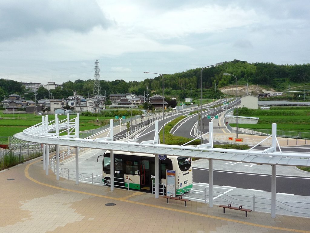 Kizu Station east side 木津駅東口 by match345