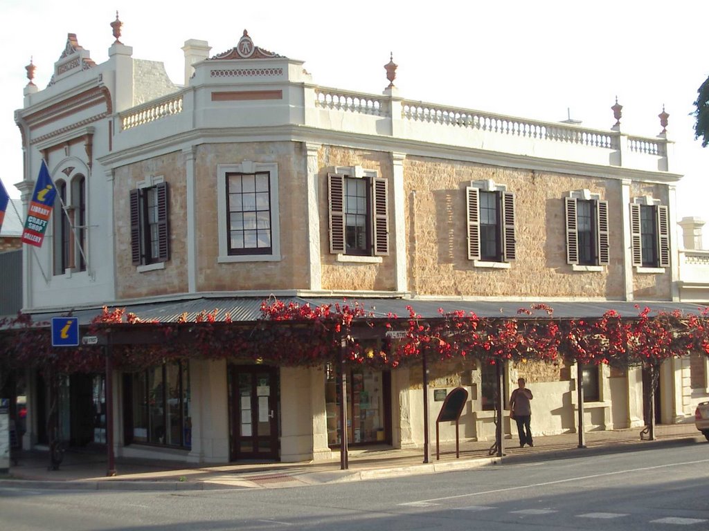 Andrew Thomson Building c1850s, now Kapunda Visitor Information Centre by Brian Vogt