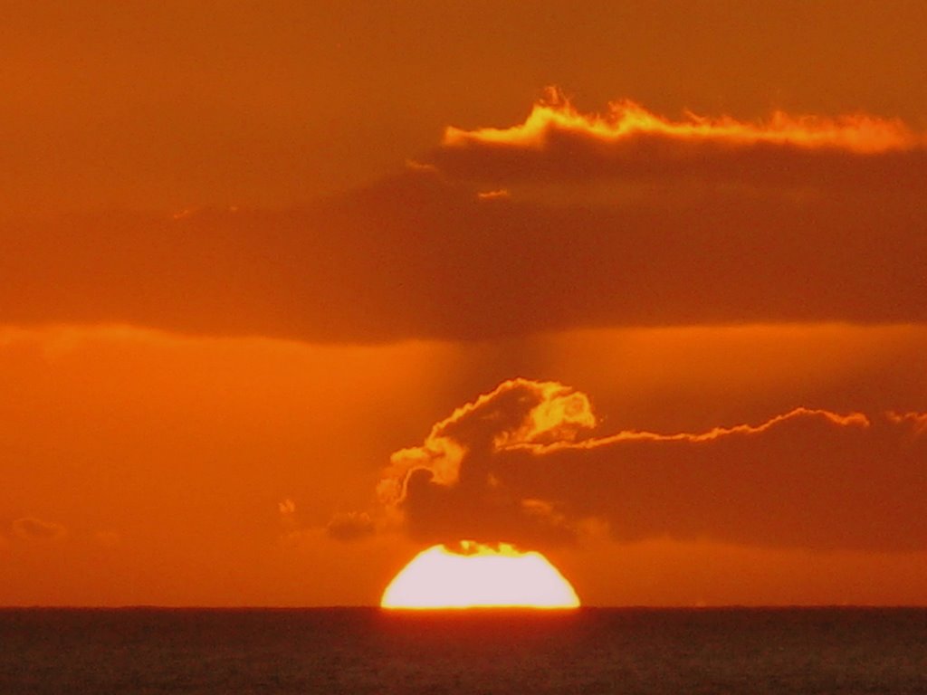 'Riding Cloud above the Sunset' - Callao Salvaje, Tenerife, Spain by Jan Sognnes