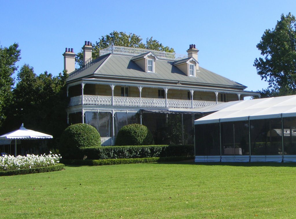 Historic Terara House. by Alan Farlow