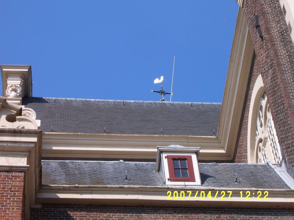 Amsterdam, westkirke's roof by ciccibumm