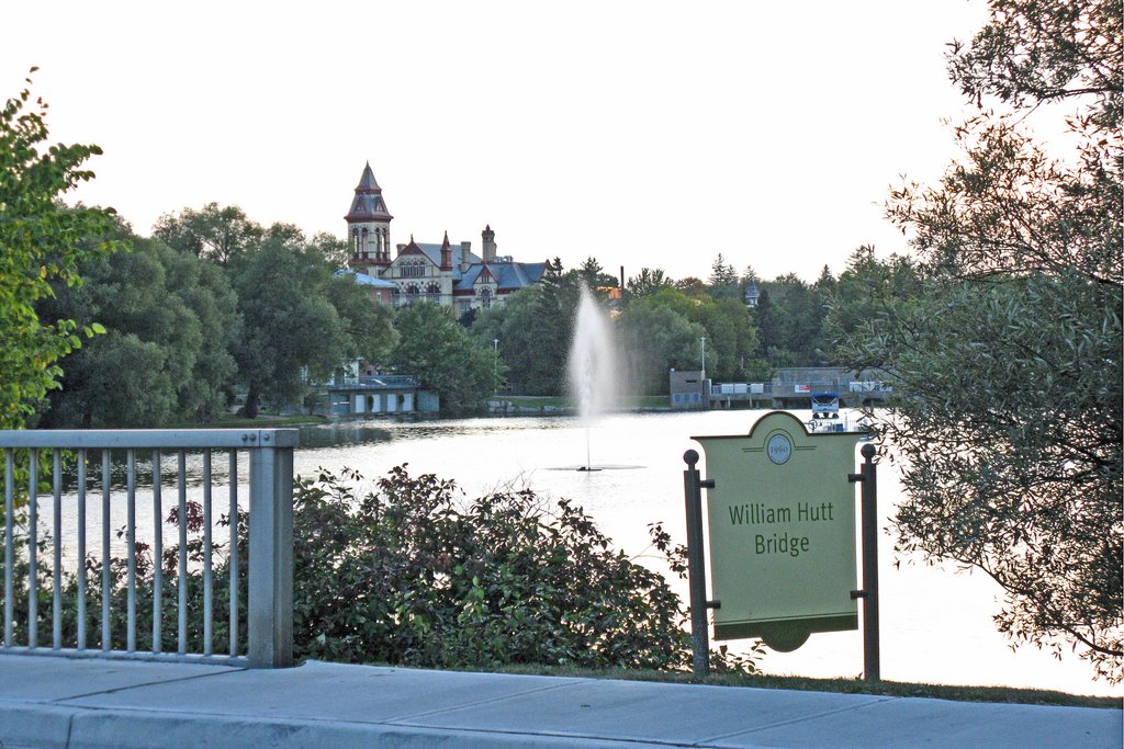 Stratford Court House from William Hutt Bridge by Arthur Mittermaier