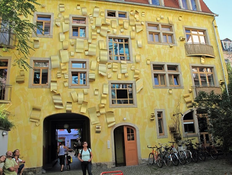 Dresden, Kunsthof, Szeneviertel, Äußeren Neustadt by aaengst