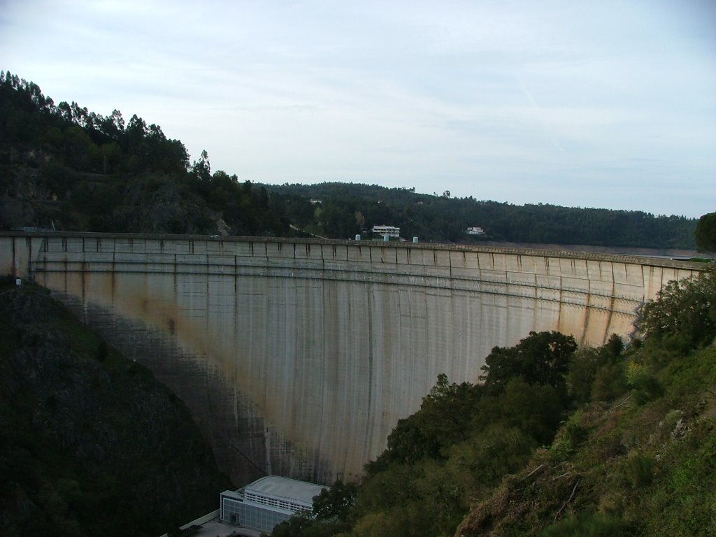 Barragem do Cabril by Fernando Batista