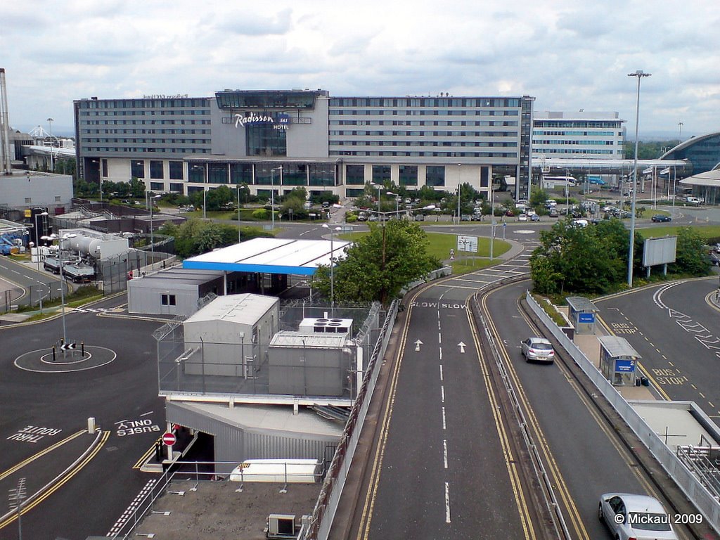 Radisson Hotel, Manchester Airport, England. UK by mickaul