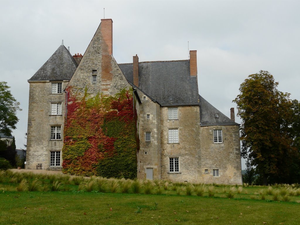 Le Château de Saché by Dominique du Rouge Cloître