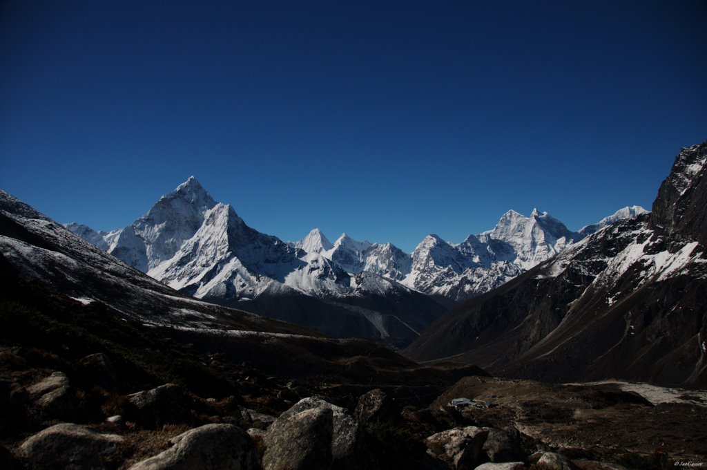 Ama Dablam, Melanphulan,Kangtega,Thamserku,Tuglha by JanGasior