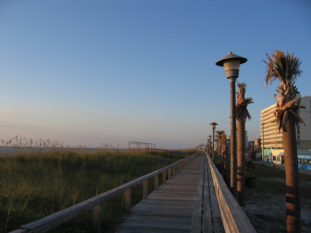 Harper Ave Boardwalk by sund