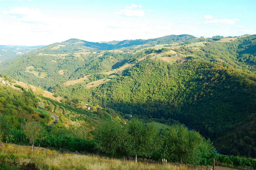 Du côté du village du Fel by Les Argonautes