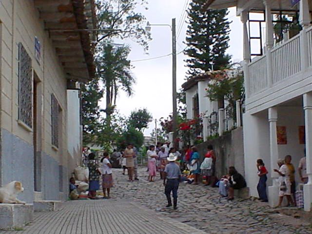 Calle del Comercio by hcortesc