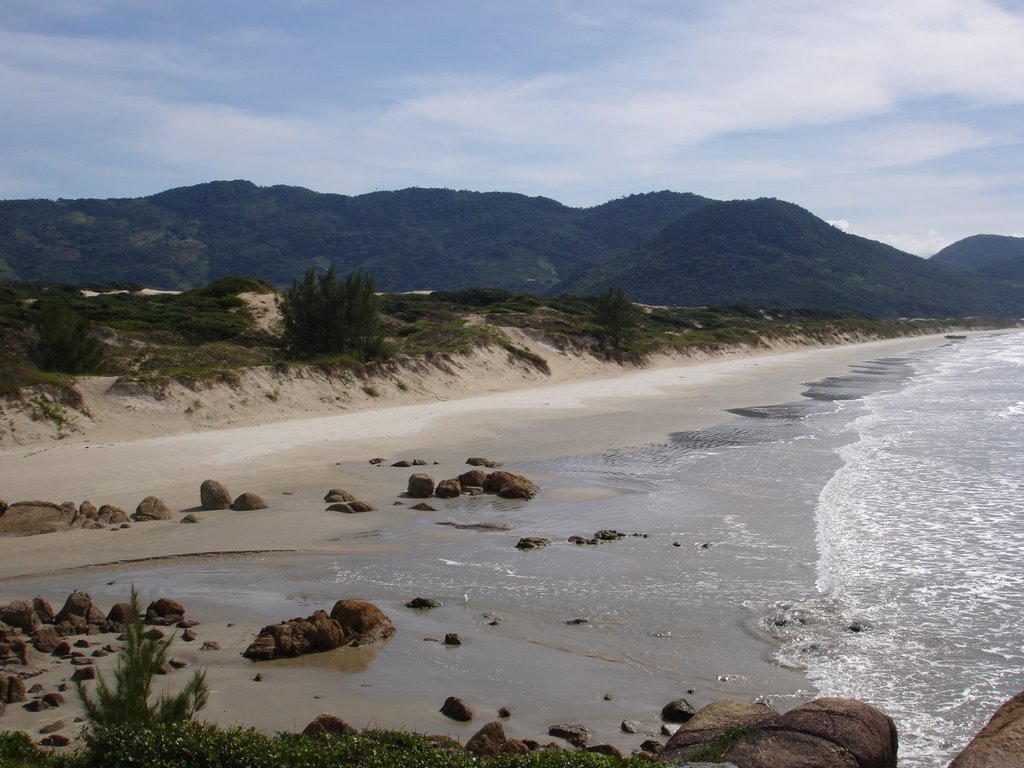 Praia do siriú by nandothiesen