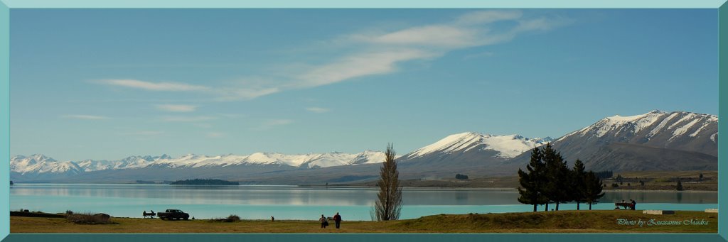 Lake Tekapo by Zsuzsanna Mudra