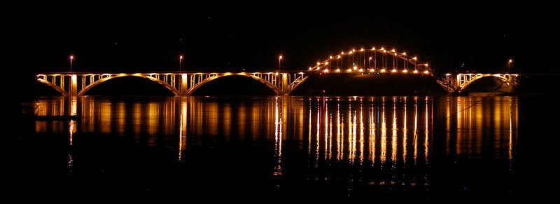 Prize Winning Bridge at Night by Geezer Vz