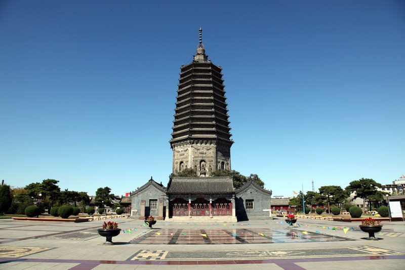 The Pagoda in the Guangji Temple [锦州广济寺塔], Jinzhou, Liaoning Province (Liao Dynasty, 1057) by Cui Jinze