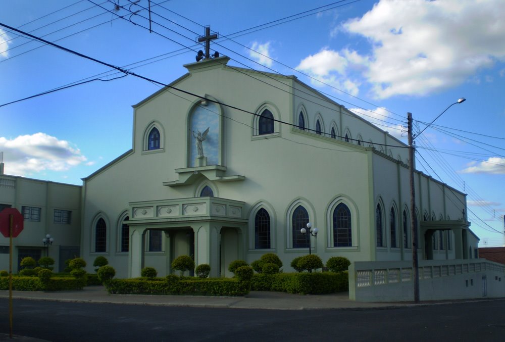 Igreja De Nossa Senhora Aparecida by BUI*IBITINGA*