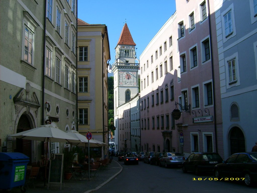 Passau Rathausturm by Johannes Modrow